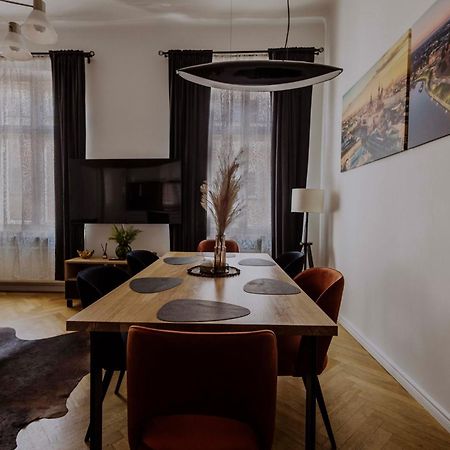 קרקוב Golden Pearl - Main Square, 100 Sqm, 4 Rooms מראה חיצוני תמונה