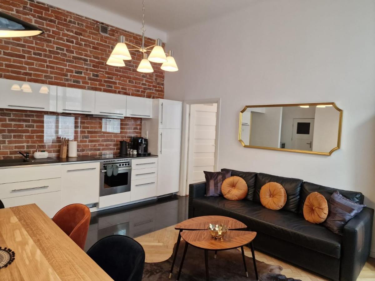קרקוב Golden Pearl - Main Square, 100 Sqm, 4 Rooms מראה חיצוני תמונה