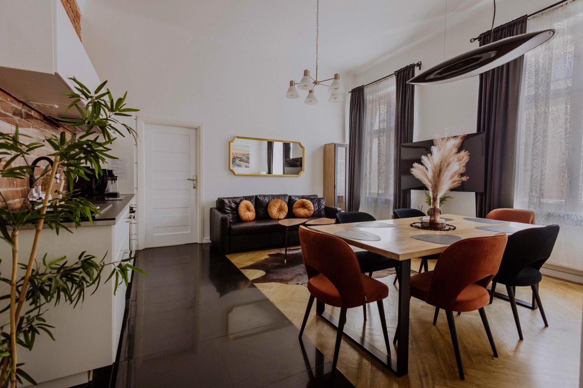 קרקוב Golden Pearl - Main Square, 100 Sqm, 4 Rooms מראה חיצוני תמונה