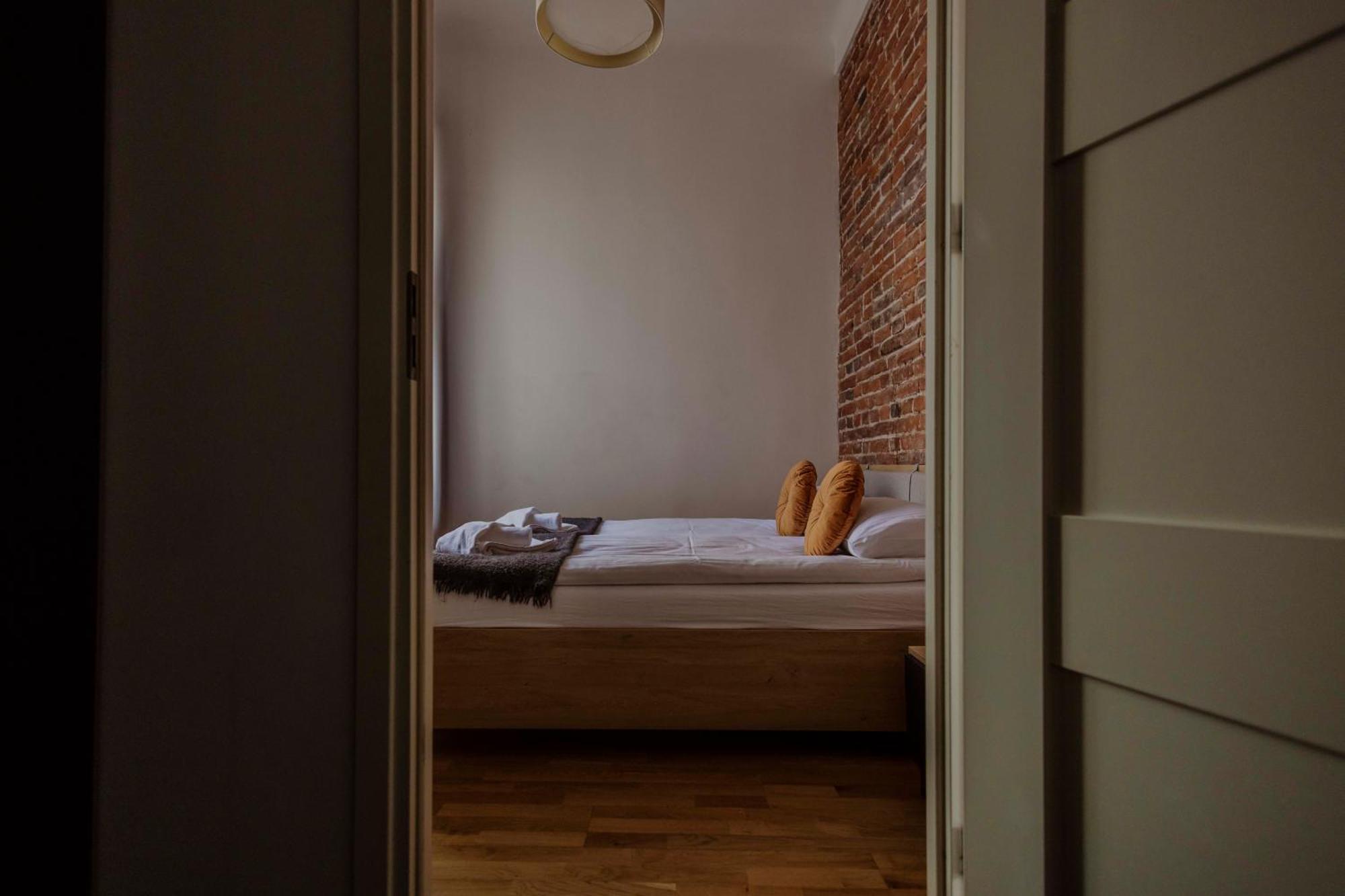 קרקוב Golden Pearl - Main Square, 100 Sqm, 4 Rooms מראה חיצוני תמונה